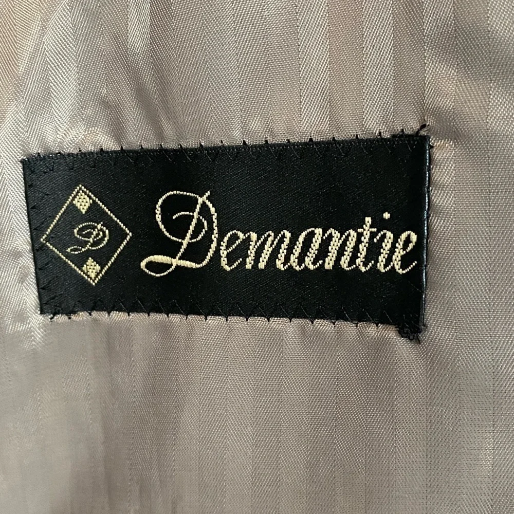 DEMANTIE Italy Men's size 46 long Gray Blazer Jacket Sport coat hand tailored